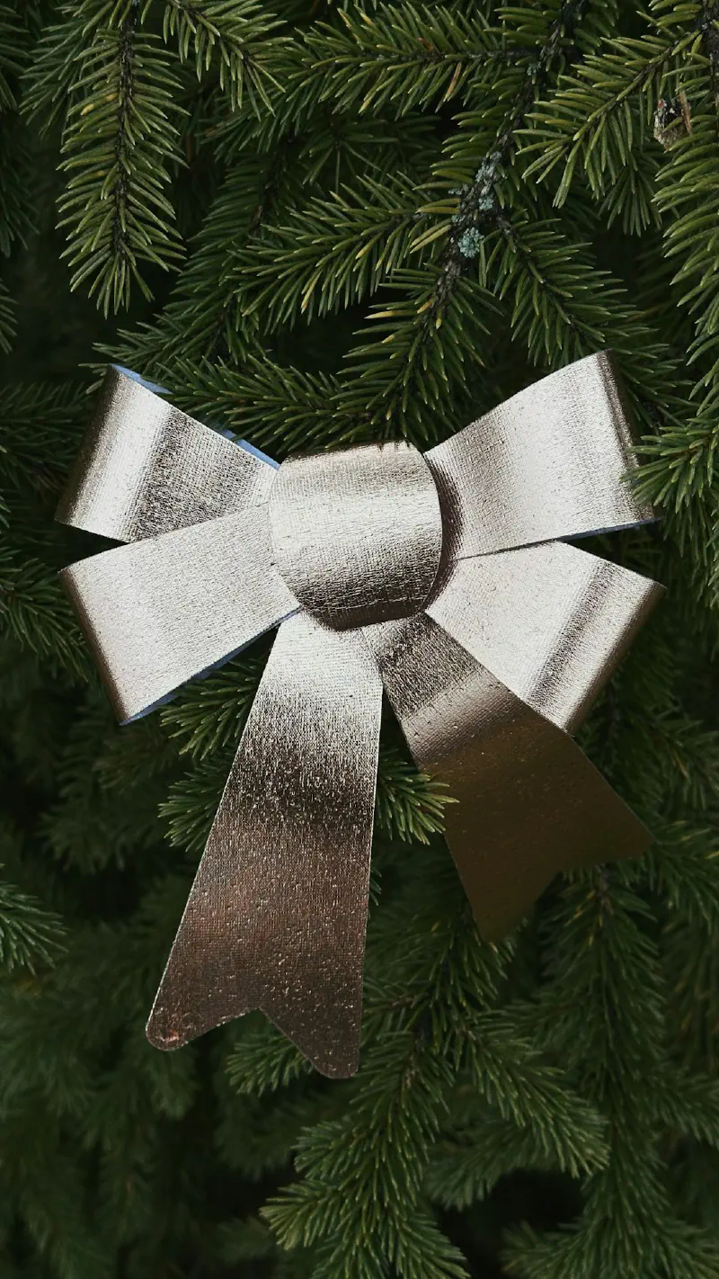 Vòng hoa giả không gây dị ứng, dễ bảo quản